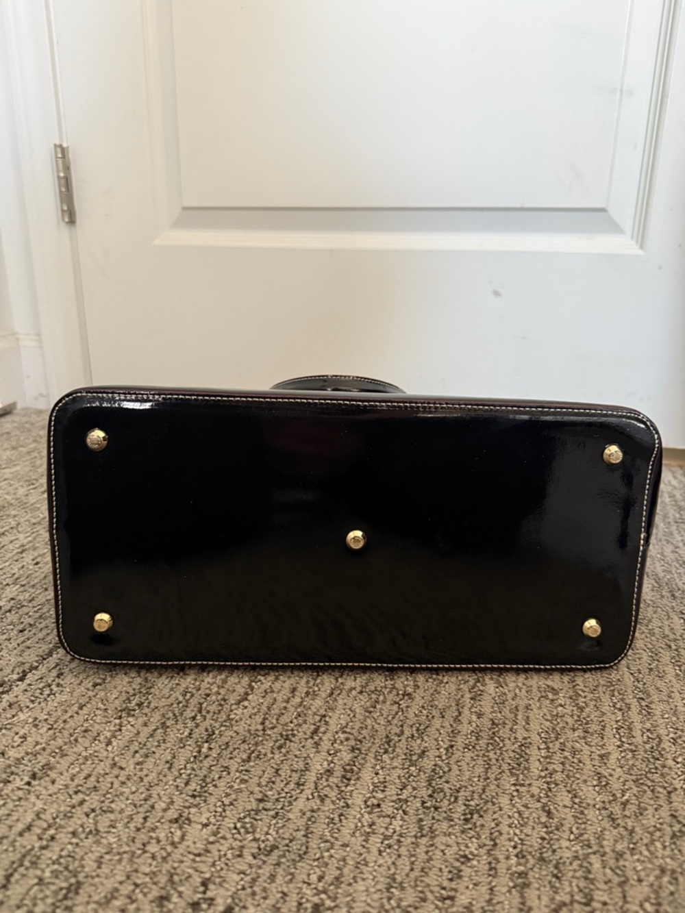 Arcadia large dome Bugatti patent leather black satchel shoulder bag - Picture 12 of 14